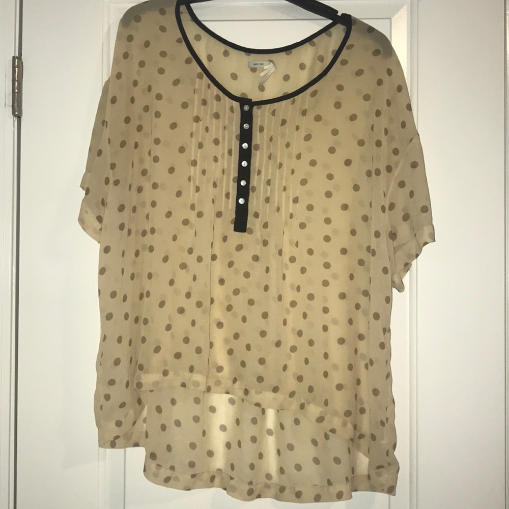 Flowy summer blouse!
